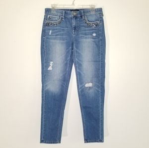 Jeans white house black market Sz 4 destress